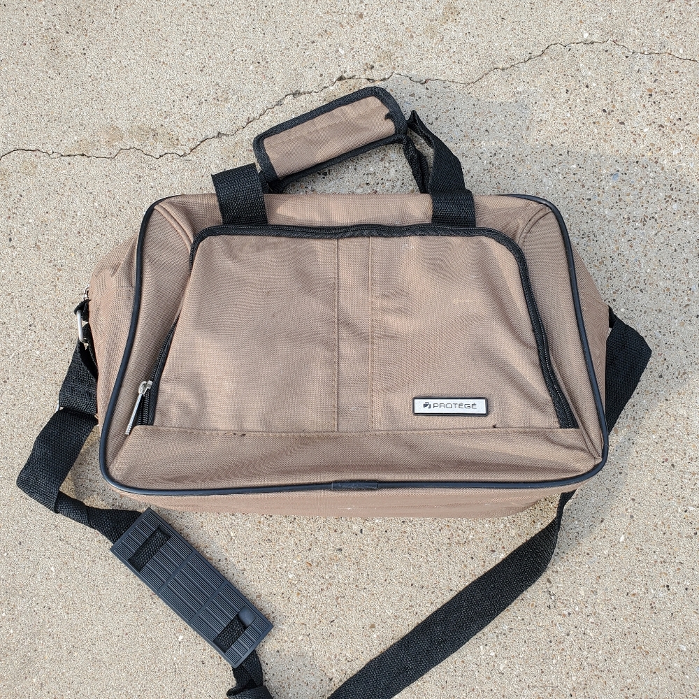 Protégé Mid Size Carry On Bag